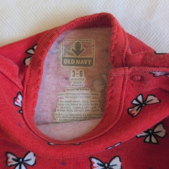 old navy red bow print cotton long sleeve bodysuit diaper shirt 3-6 months baby - Picture 5 of 6